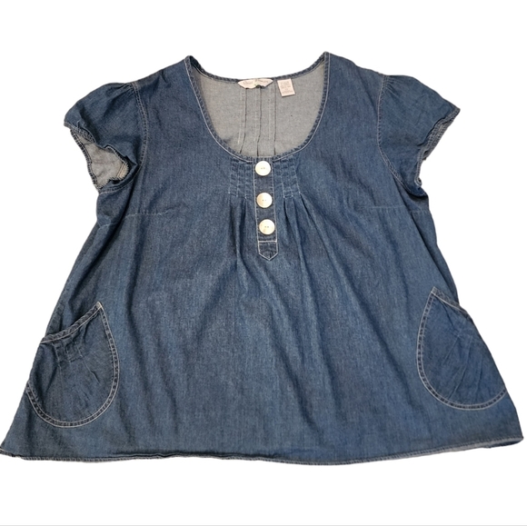 Quizz Woman Trends chambray short sleeve top. Pockets. Mother of pearl. Size 20. - Picture 9 of 16